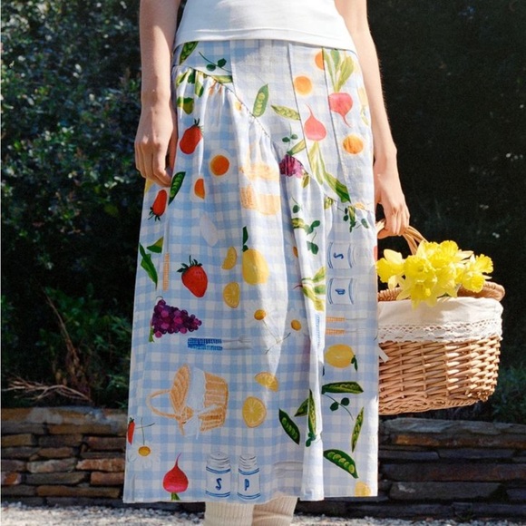 Lisa Says Gah Maeve Midi Skirt in Picnic Al Fresco Gingham - Picture 3 of 4